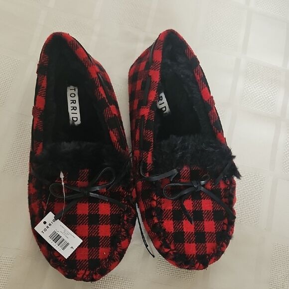 Torrid Red and Black Checkered Moccasin Slippers - Picture 15 of 16
